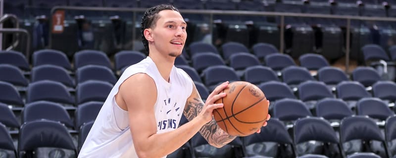 Spurs to sign free-agent swingman to one-year deal