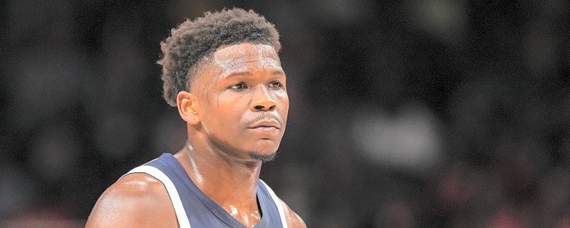 Anthony Edwards storms off the court early during blowout loss