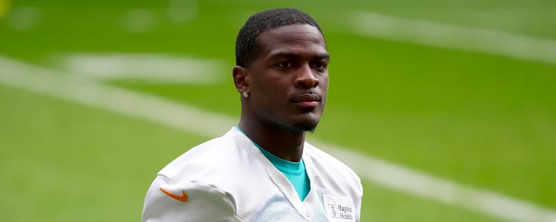 Dolphins HC reacts to Achane's push for a contract extension