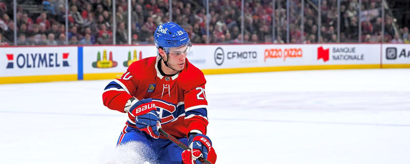 Juraj Slafkovsky is back on the first line