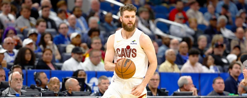 Cavs’ Dean Wade Still Mentioned In Trade Chatter; Mavericks Interested?
