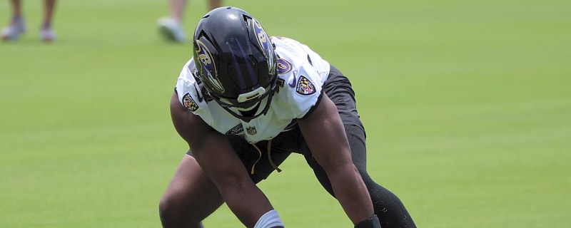 Eagles Sign LB Chandler Martin