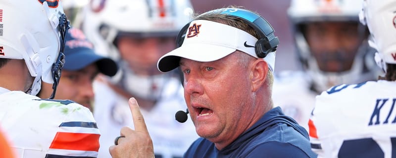 Bruce Pearl Says What Everyone Thinks About Hugh Freeze’s Auburn, Issues Clear Warning on Offensive Struggles