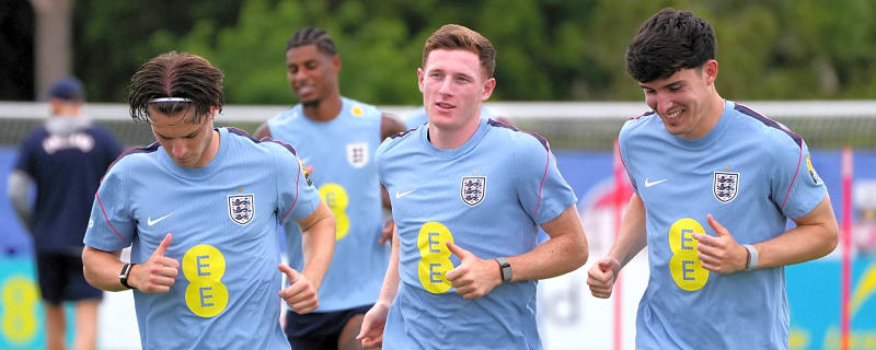 Something doesn’t add up: Arsenal tipped as favourites to sign Chelsea & Man Utd target for just £40m