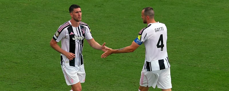Besiktas plan move for Dusan Vlahovic