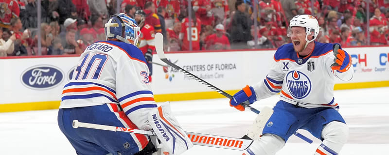 Oilers letting Jeff Skinner walk finalizes fix on two big missteps
