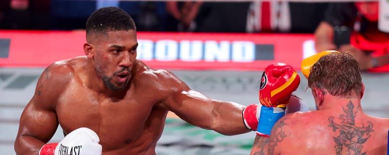 Anthony Joshua injured in fatal car crash