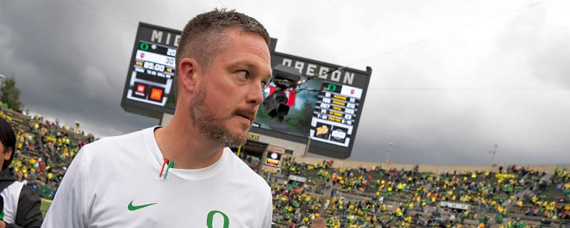 Oregon Ducks Dan Lanning reveals surprising development in the Ducks quarterback room