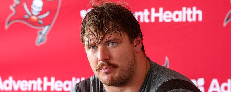 Bucs Starting OL Injured In Week 10 vs. Patriots