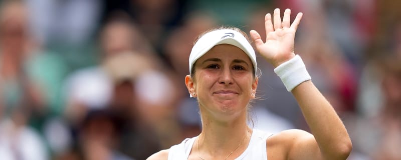 Mom on a mission: Belinda Bencic keeps winning, reaches semis