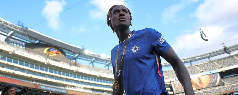 Chelsea player disagrees with his manager over one key aspect of Man City draw