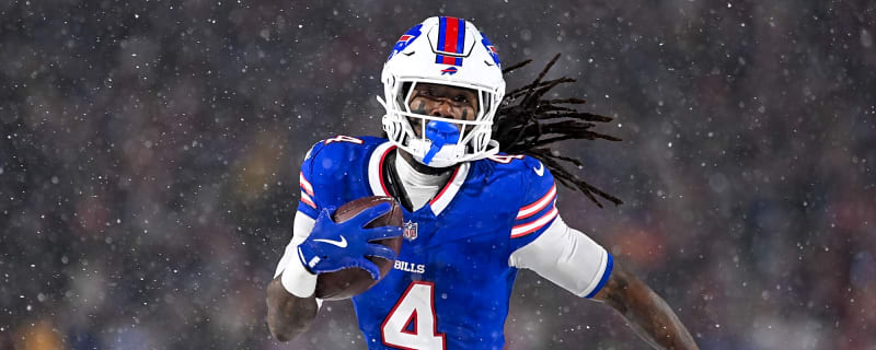 Five top players in contract limbo as NFL training camps start