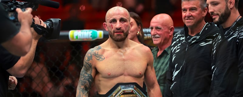 Alexander Volkanovski gives stance on retirement ahead of UFC 325 title defense
