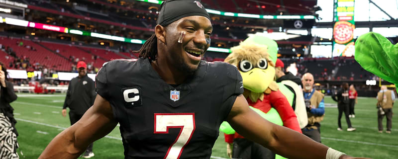 The Atlanta Falcons Keep Their Season Afloat By Handing the 49ers Their First Loss