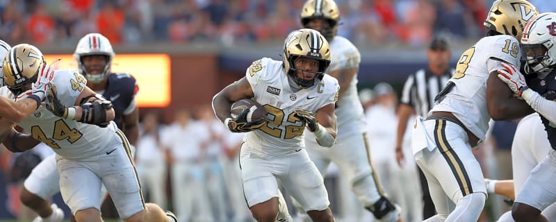 Jared Curtis’ Uncertain Status Complicates Vanderbilt’s Upset Chances Against Georgia