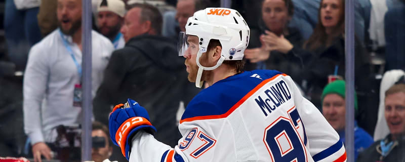 Jon Cooper’s Comments on McDavid Should Ease Oilers Fans’ Concerns