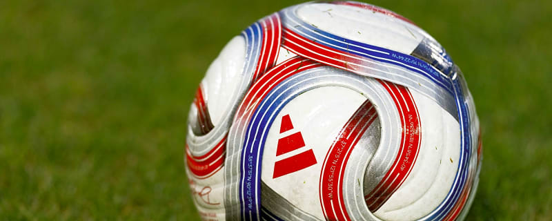 Manchester United keeping eye on Barcelona star for January window