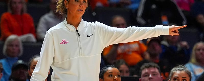 Lady Vols coach Kim Caldwell makes move that it took Tennessee football coach Josh Heupel 5 years to make