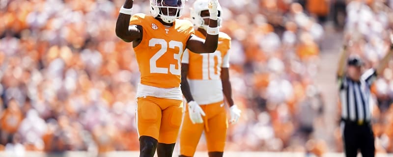 Colorado senior dropped some strong words on how he feels about former Tennessee Vols DB Boo Carter as a teammate