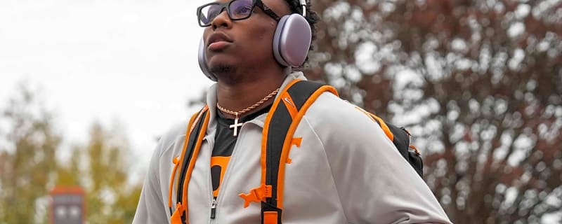 Former Vols DB Colton Hood goes viral for teaching the NFL commissioner his ‘signature move’ from his time at Tennessee