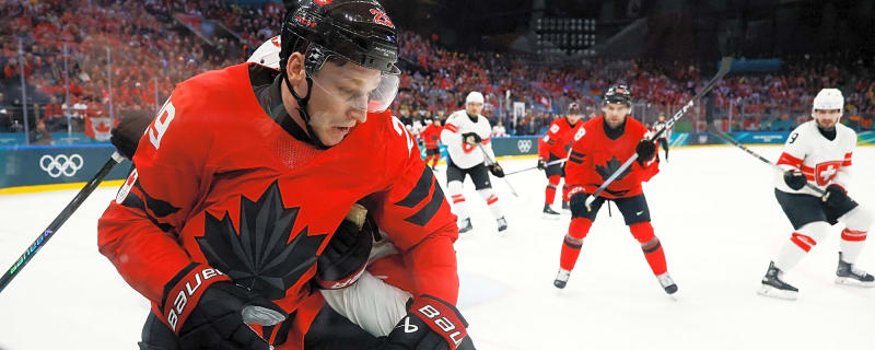 Canada’s MacKinnon, Bennett expected to play quarterfinal after missing practice