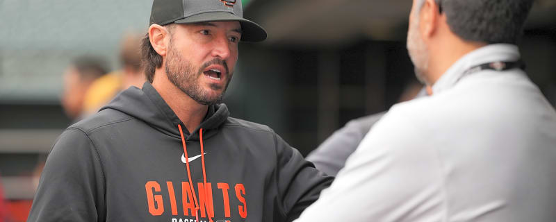 Giants GM makes strong statement on Tony Vitello following a disastrous series where San Francisco was swept