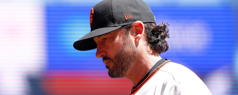 While everyone watches Arkansas, another SEC program has quietly put itself in a strong position to hire Giants manager Tony Vitello