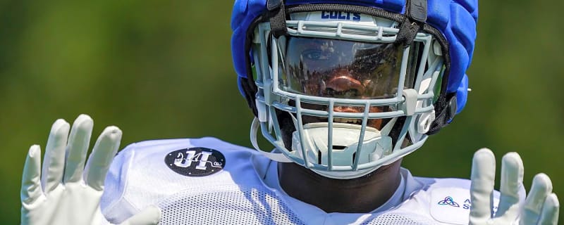 Zaire Franklin Seemingly Is Stunned Hearing Daniel Jones’ Name Called As A Colts Captain (Video)