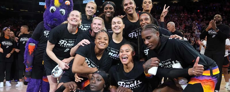 Mercury oust top-seeded Lynx, advance to WNBA Finals