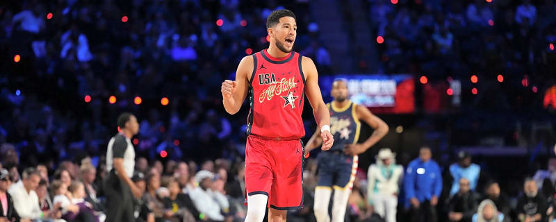 Devin Booker shoved Nikola Jokic to protect Barack Obama at All-Star Game