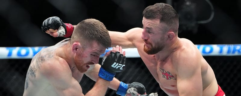 Daniel Cormier Forced to Address Merab Dvalishvili Takedown Remarks While Commentating Live on UFC Vancouver Broadcast