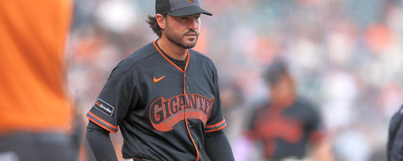 Tony Vitello made an unexplainable mistake that most MLB managers don’t make and it cost the Giants a win against the Phillies
