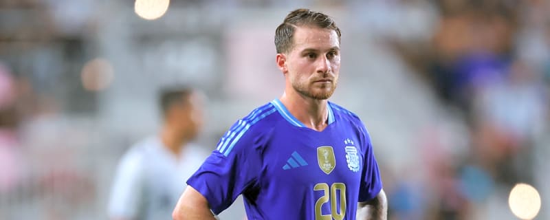 Man Utd dangle struggling trio in player-plus-cash move for €80m midfield maestro