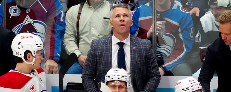 While everyone criticizes each other, Martin St-Louis looks in the mirror