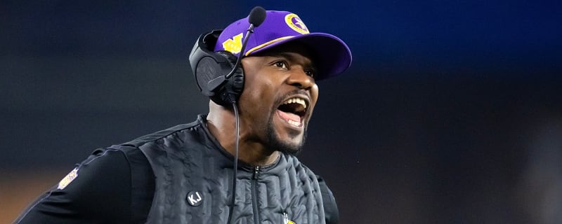 Vikings Extend DC Brian Flores; Flores Still HC Candidate