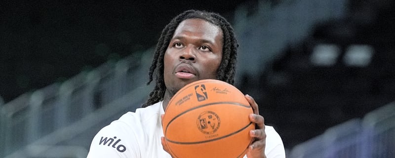 Cavs signing Chris Livingston to two-way contract