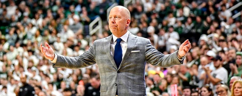 UCLA's Mick Cronin apologized for ejecting his own player after feeling the heat