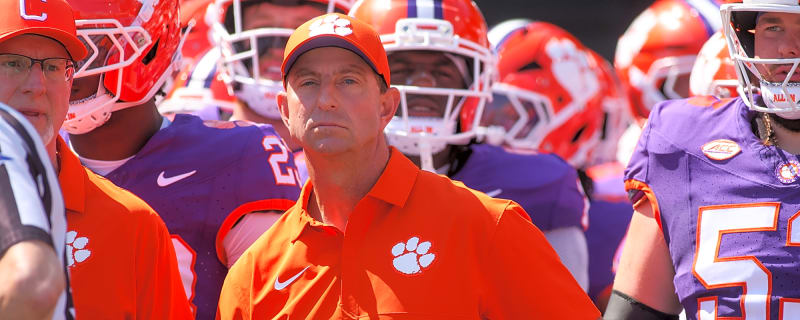 abo Swinney feeling the heat in wake of Brian Kelly firing