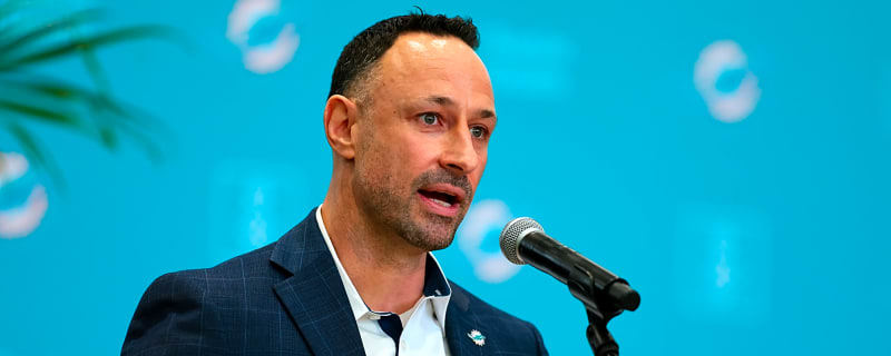 Sully Starts Cleaning Up Grier’s Mess