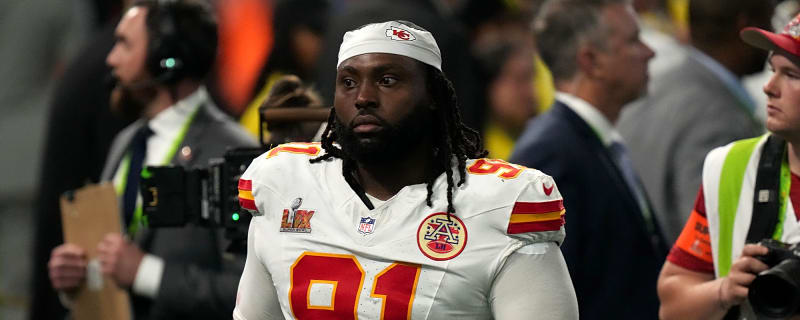 Chiefs reunite with 3-time Super Bowl champion via trade