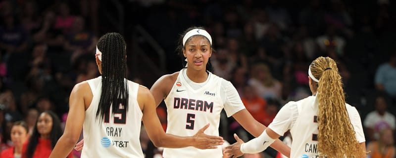 Angel Reese’s teammate had the most stunned reaction to her historic night