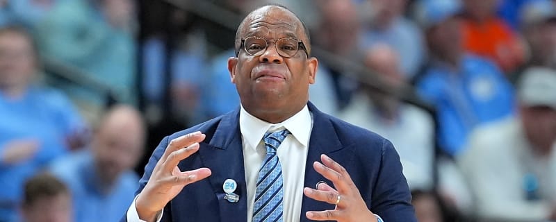 NCAA men's basketball winners and losers: UNC's Hubert Davis has to be on hot seat 