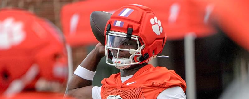 Clemson Converts Wide Receiver Into Running Back Who Could Be the Next Derrick Henry