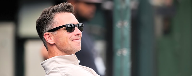 Buster Posey proving to be groundbreaking executive for Giants