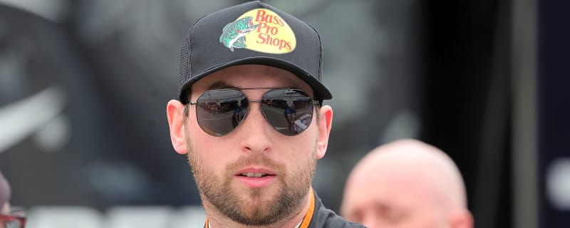 Chase Briscoe continues to buck Toyota trend in Daytona 500 qualifying