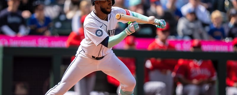 Samad Taylor Elects Free Agency