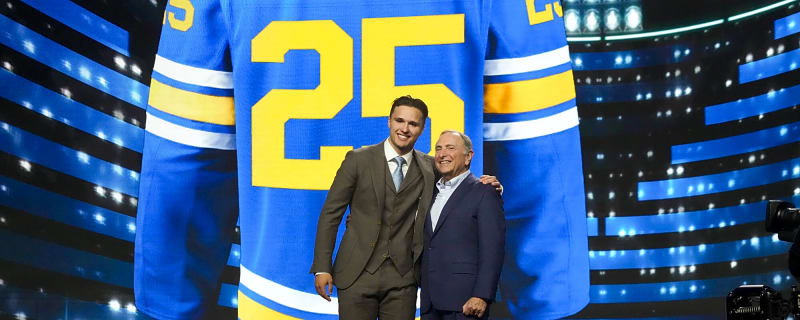 Blues sign prospects Justin Carbonneau, Nikita Susuev to entry-level deals