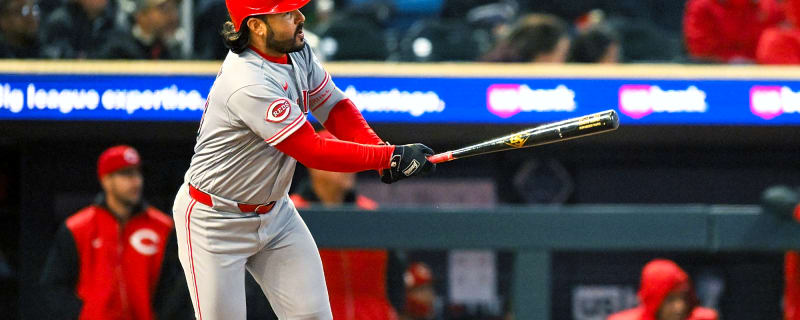 Reds Place Eugenio Suárez on Injured List With Oblique Strain
