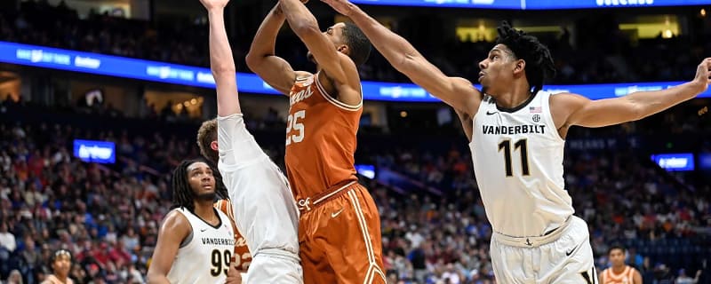 Raptors Sign, Waive AJ Hoggard