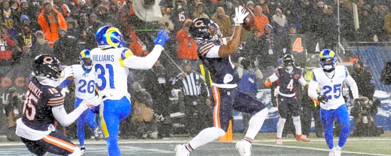 Here’s why the Chicago Bears sent DJ Moore to Buffalo